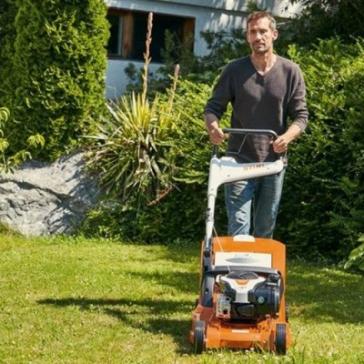 STIHL TONDEUSE RM 448,1 TX