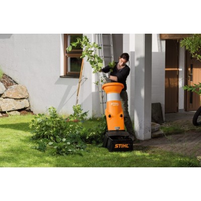 BROYEUR STIHL GHE 150