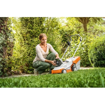 STIHL RMA 235.0 (INT1) TONDEUSE A BATTERIE