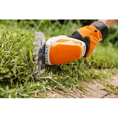 STIHL HSA 26 SET SCULPTE-HAIE A BATTERIE